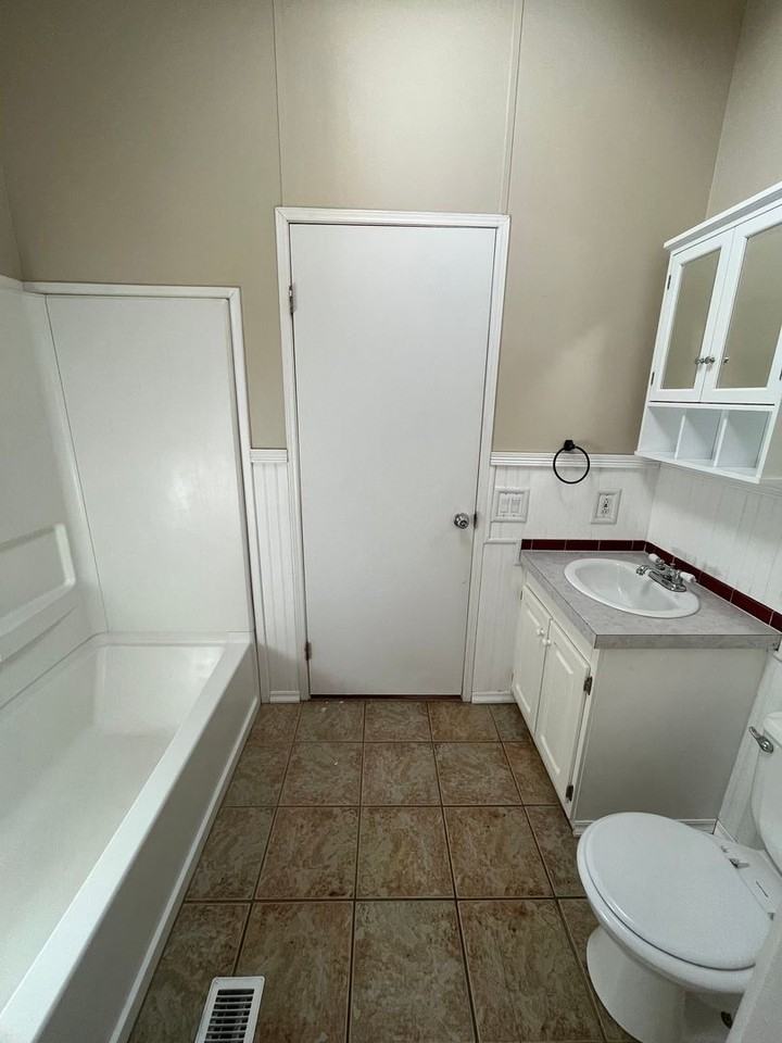 8115 Sw Crater Loop Rd - Photo 4 of 21