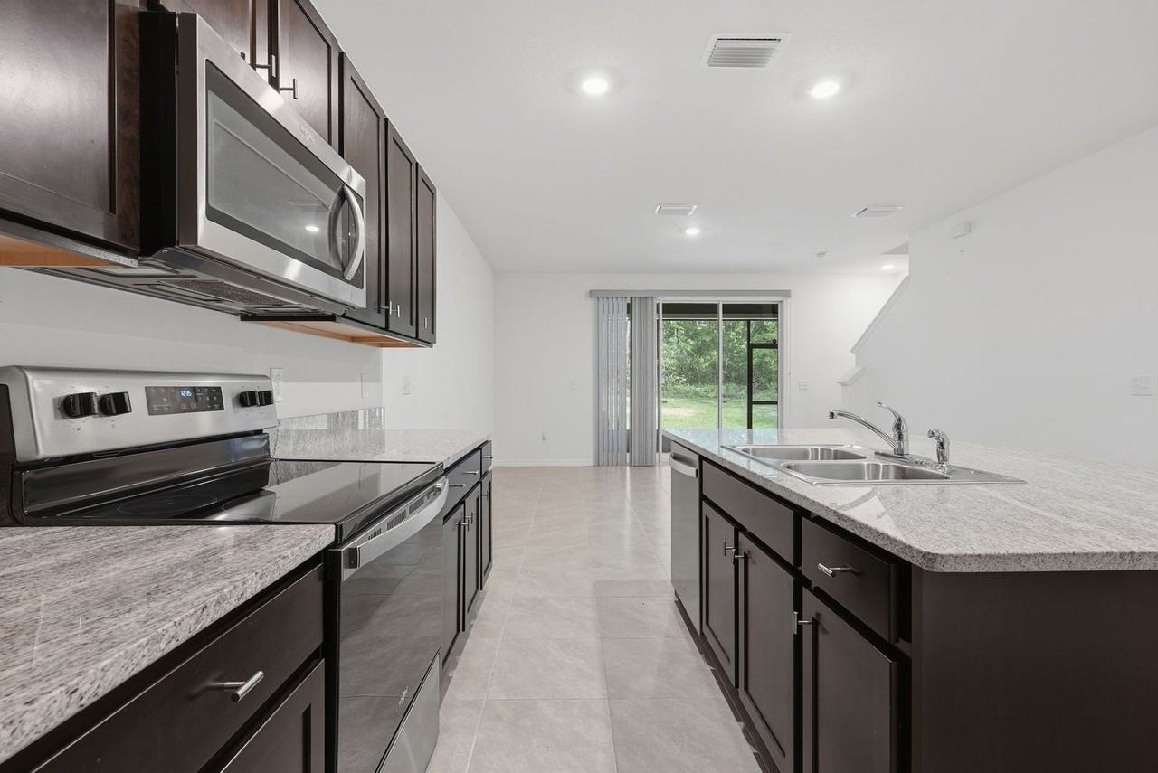 13753 Nw 9th Rd - Photo 6 of 27