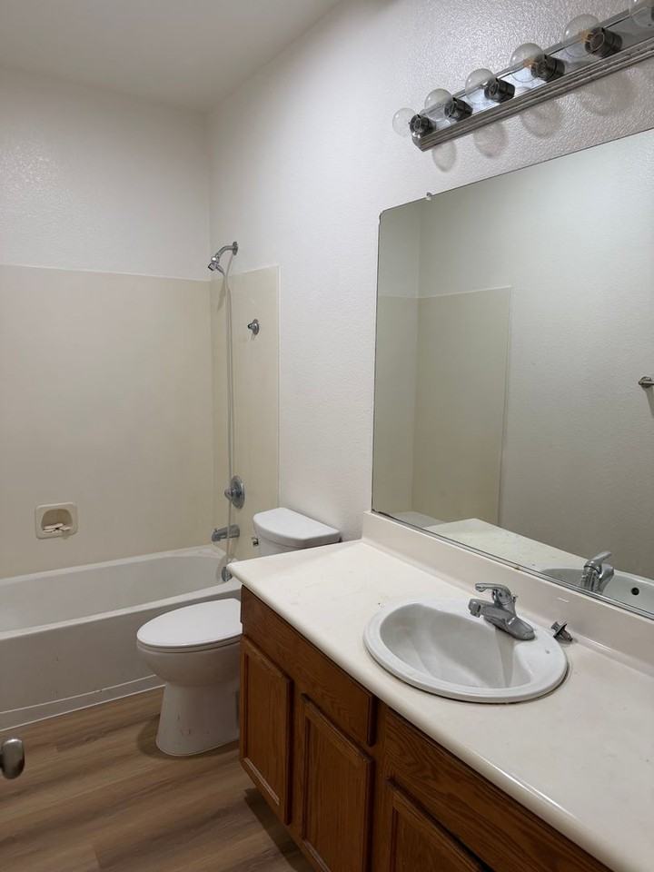 8313 Dandelion Dr - Photo 5 of 9