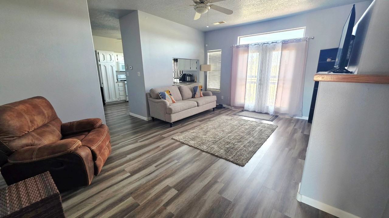 7015 Natalie Janae Ln Ne - Photo 5 of 28