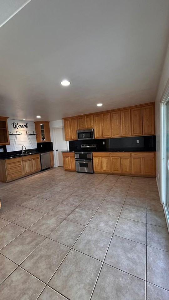 1483 La Corta Cir - Photo 7 of 40