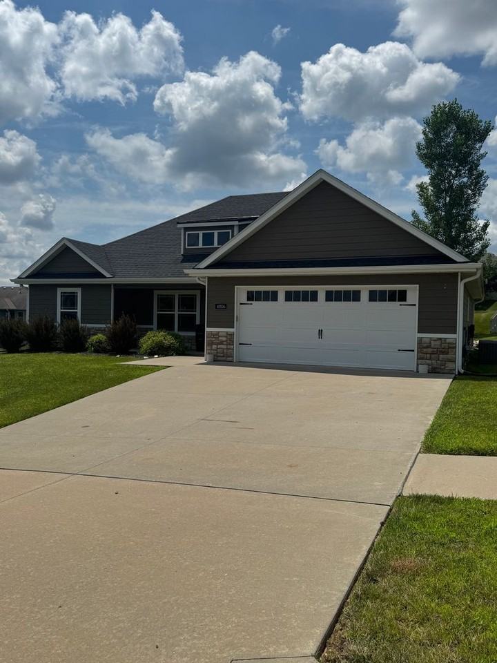 4806 Winrose Ct