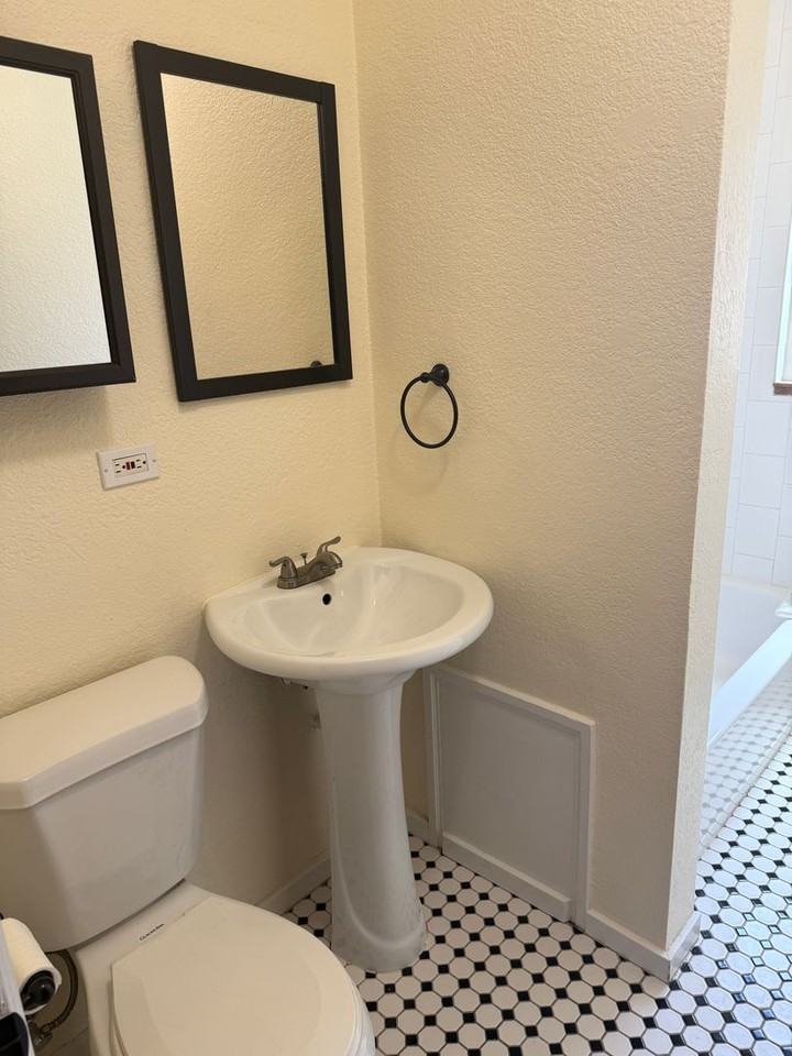 5907 E 14th Ave - Photo 4 of 11