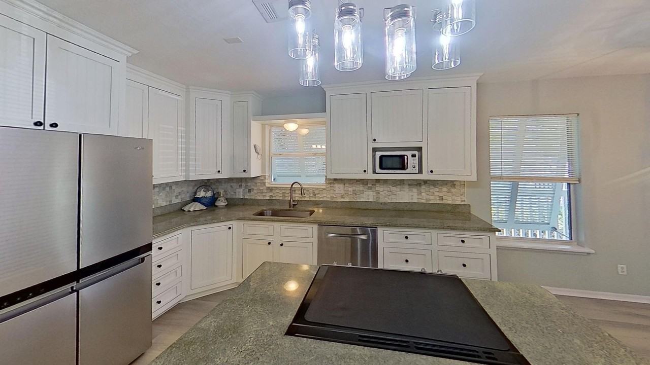 93 Beachfront Trl - Photo 4 of 18