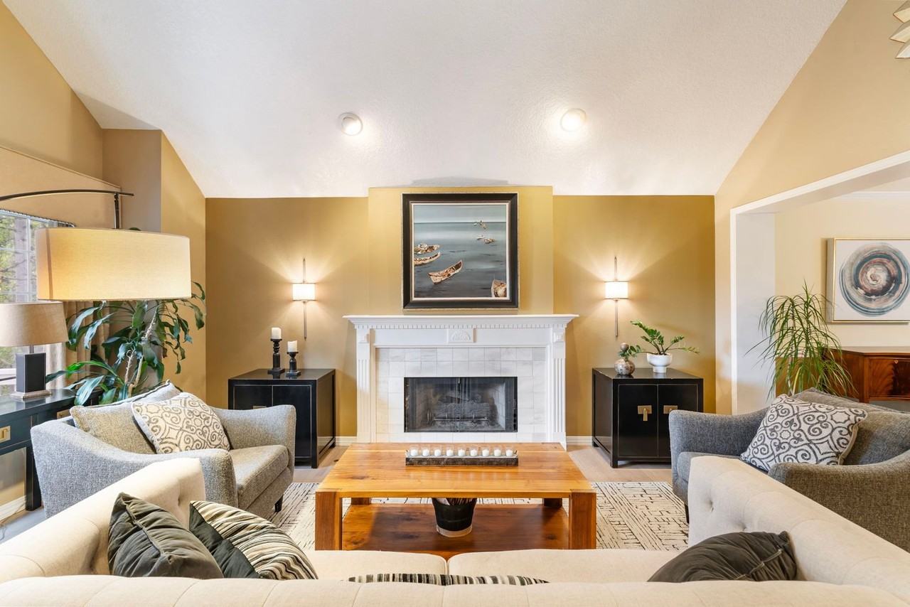 13278 Vermeer Dr - Photo 6 of 50