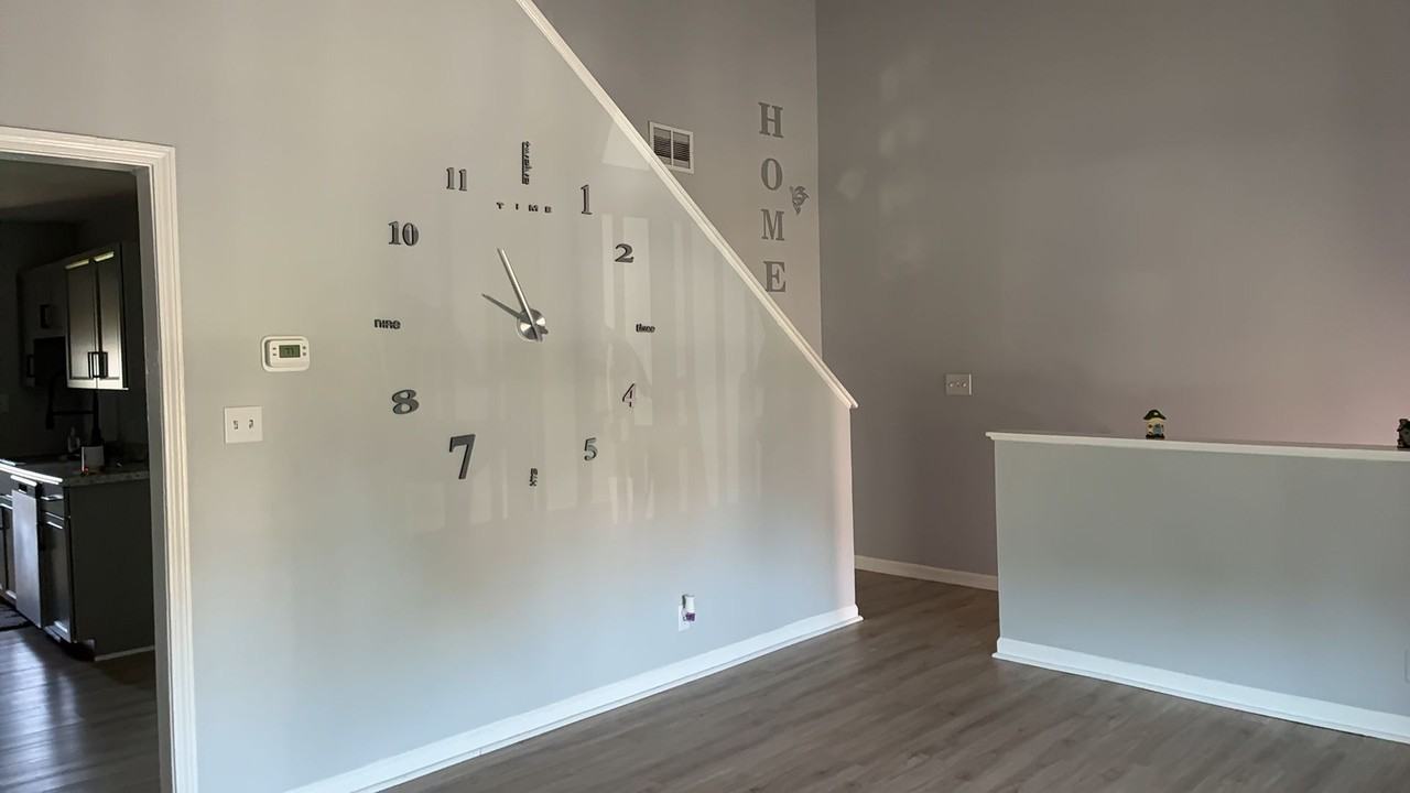 755 Burcale Rd - Photo 5 of 15