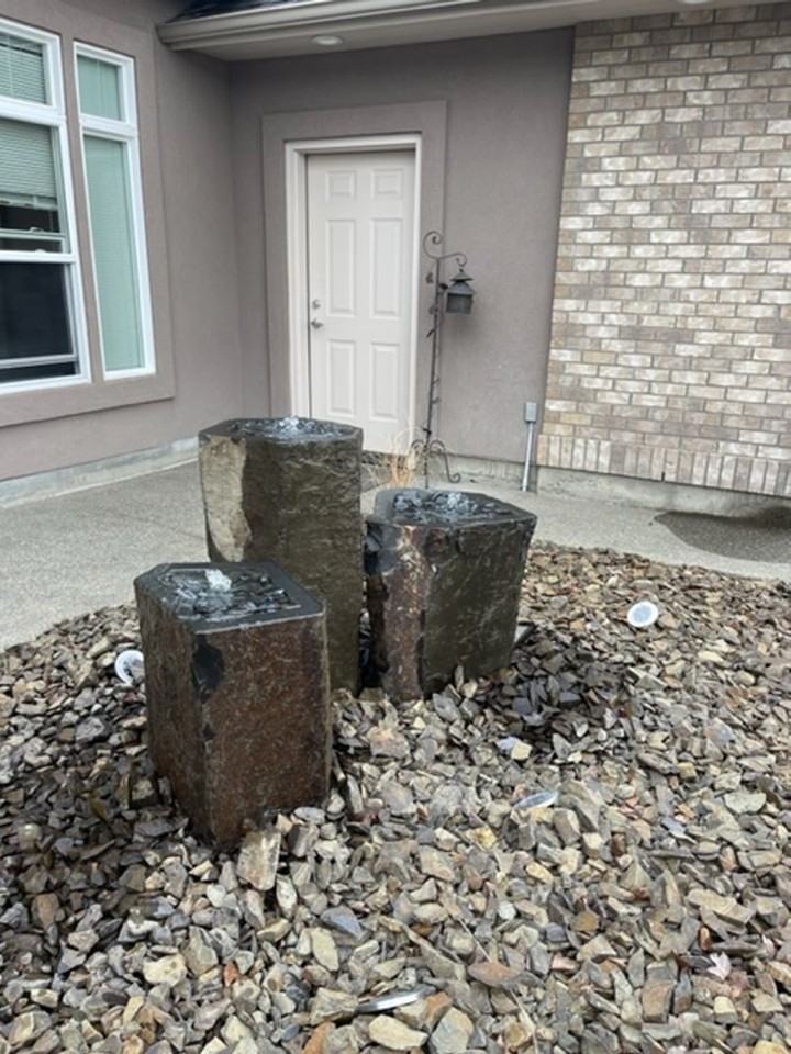 308 Oak St - Photo 4 of 23