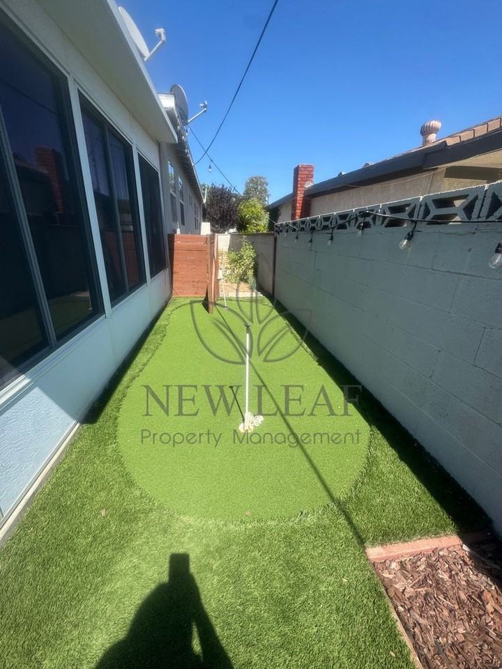 3327 Duke Ave - Photo 6 of 45