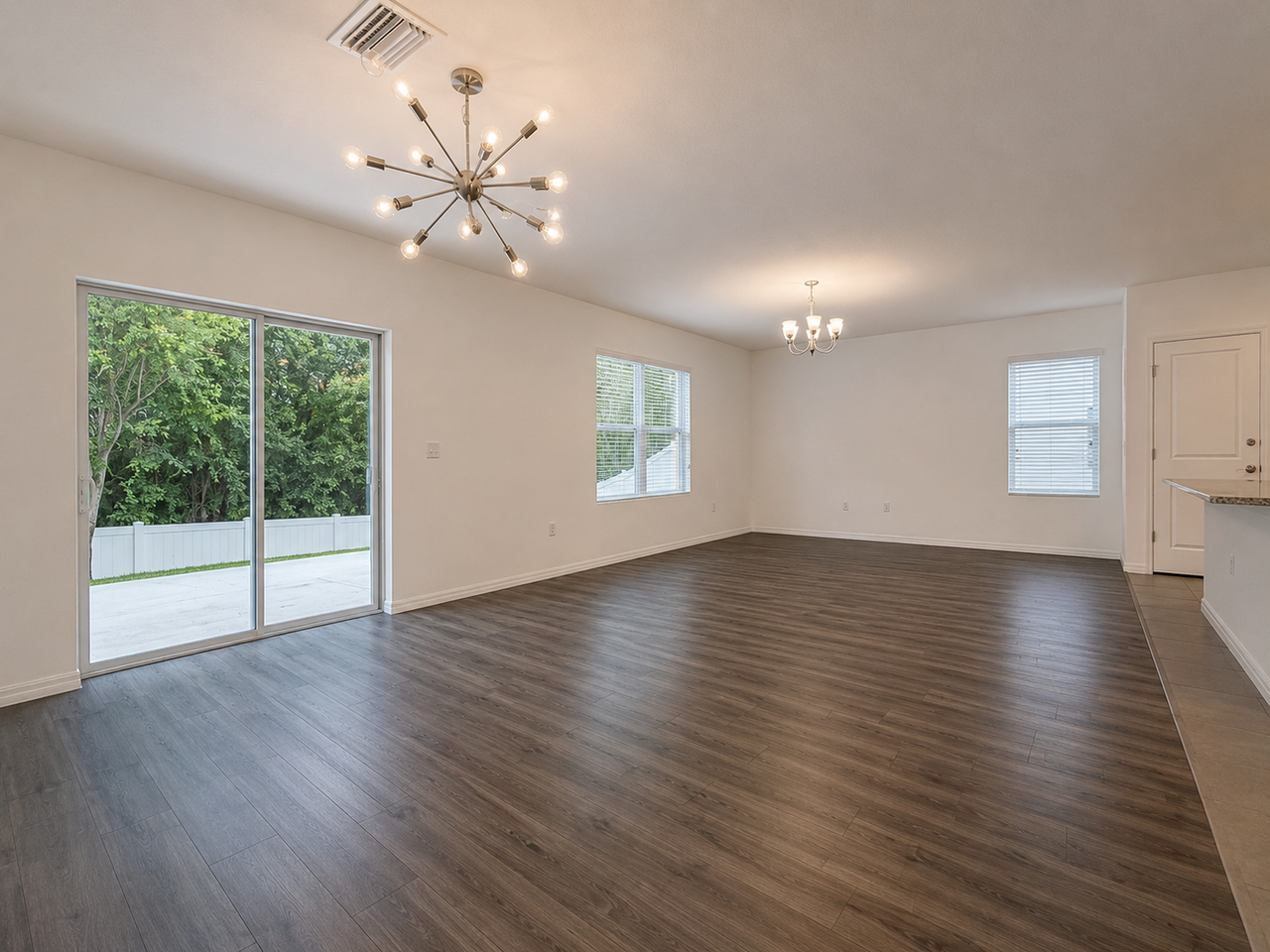 1016 Ashentree Dr - Photo 6 of 12