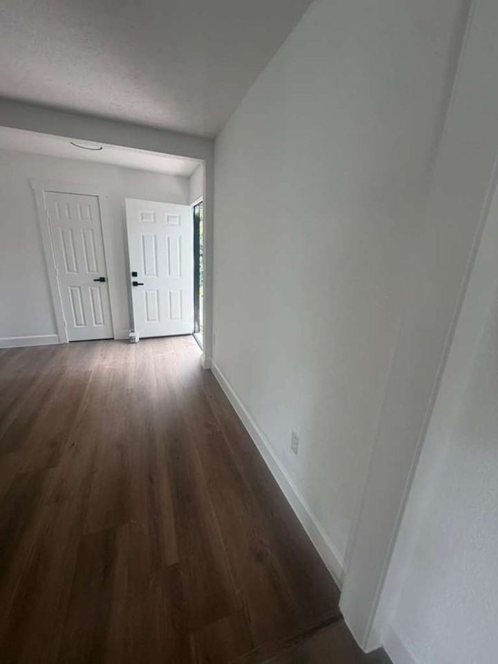 10209 Kelburn Dr - Photo 5 of 18