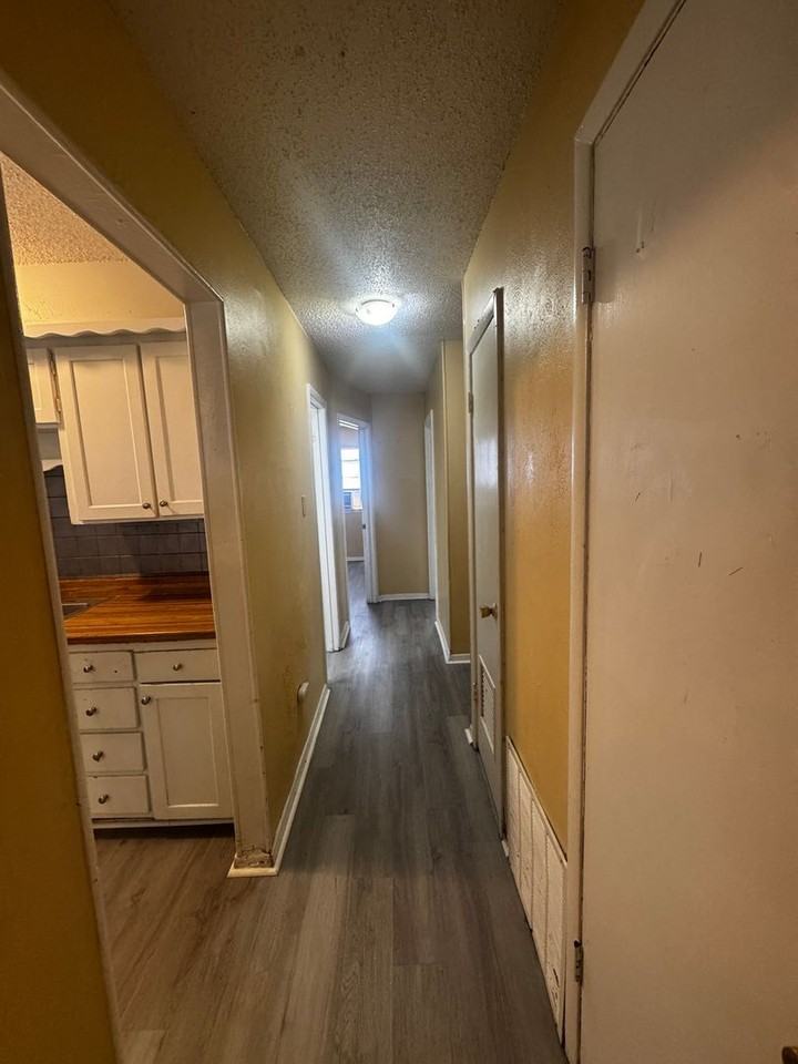 1919 S Woodland St - Photo 6 of 10