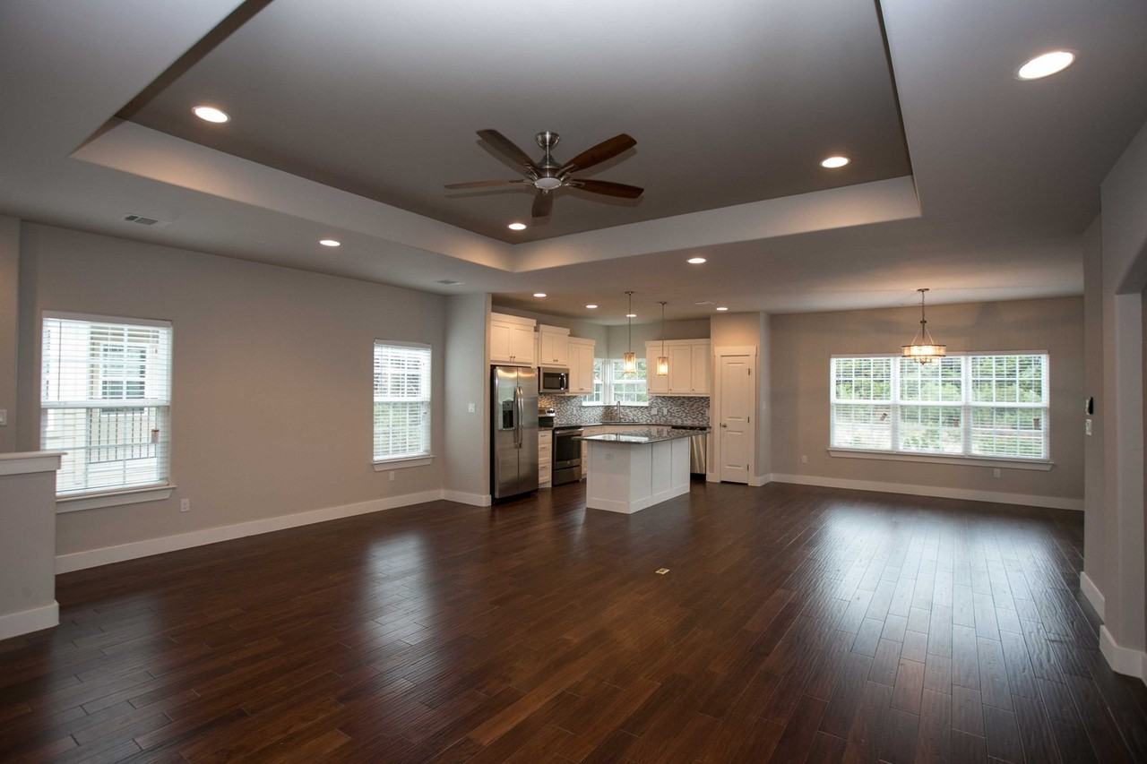 4301 Mansfield Dam Rd #2102 - Photo 4 of 9