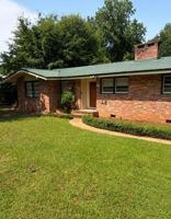 featured image of 207 S Franklin Dr