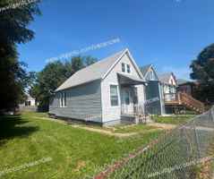 featured image of 5634 Claude Ave