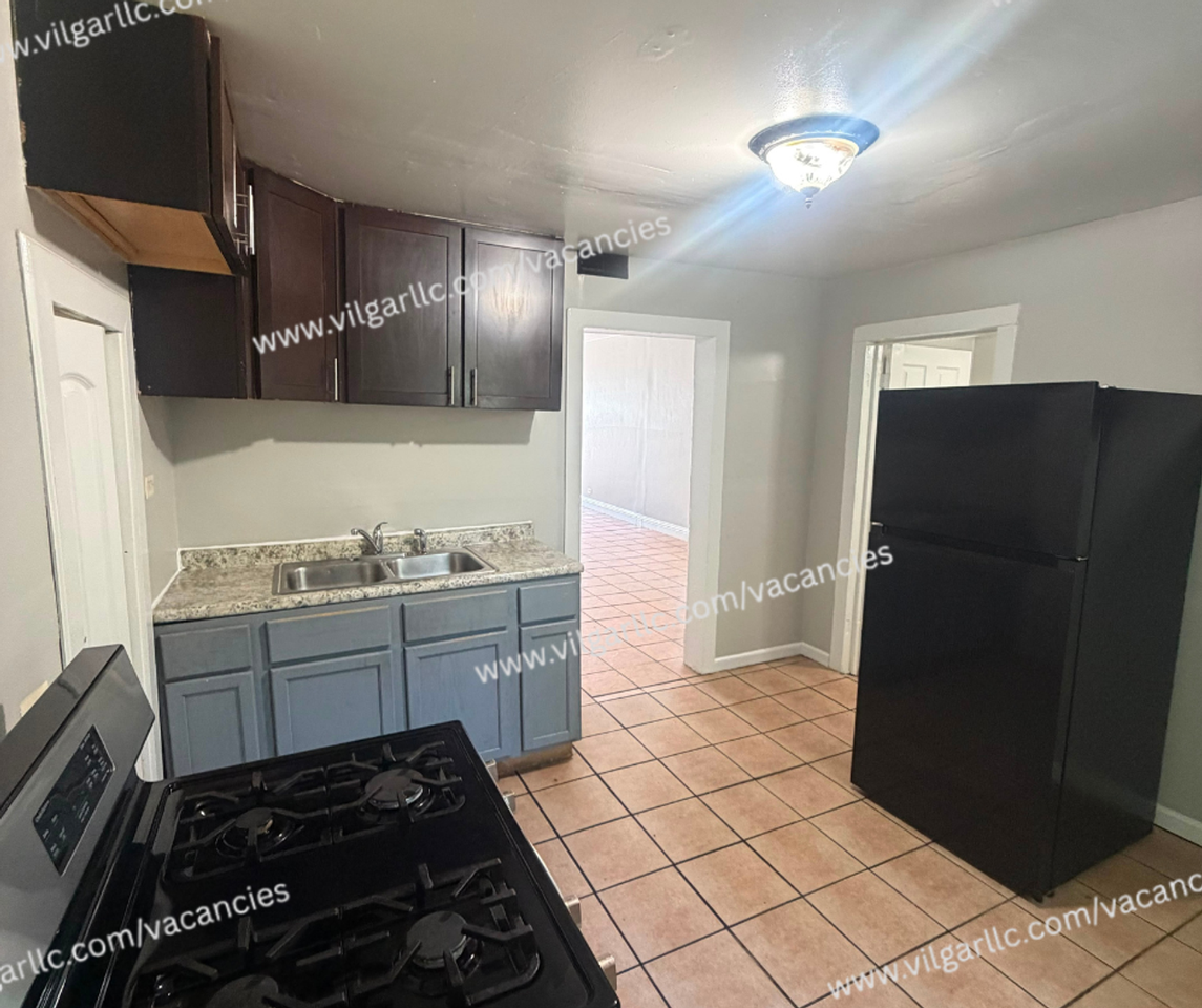 5634 Claude Ave - Photo 3 of 23