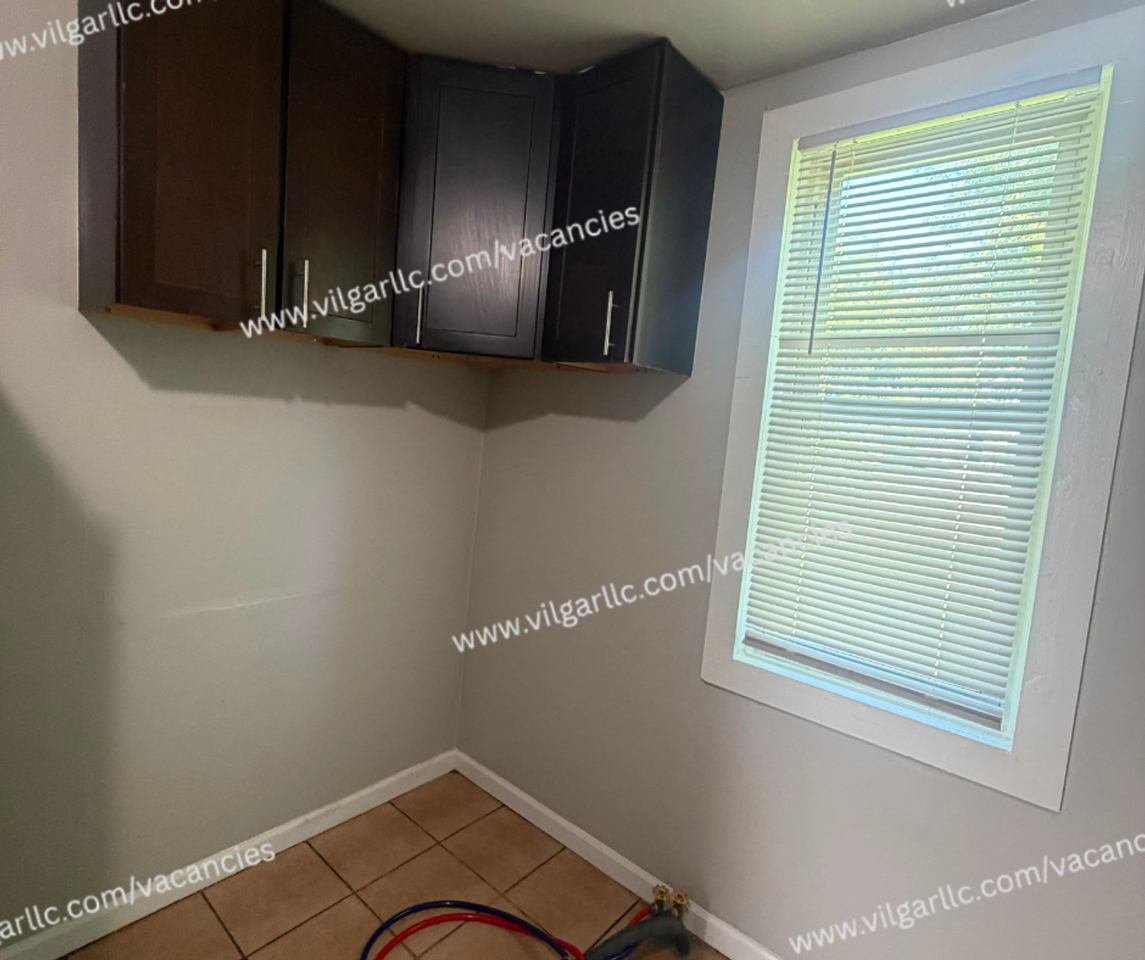 5634 Claude Ave - Photo 5 of 23