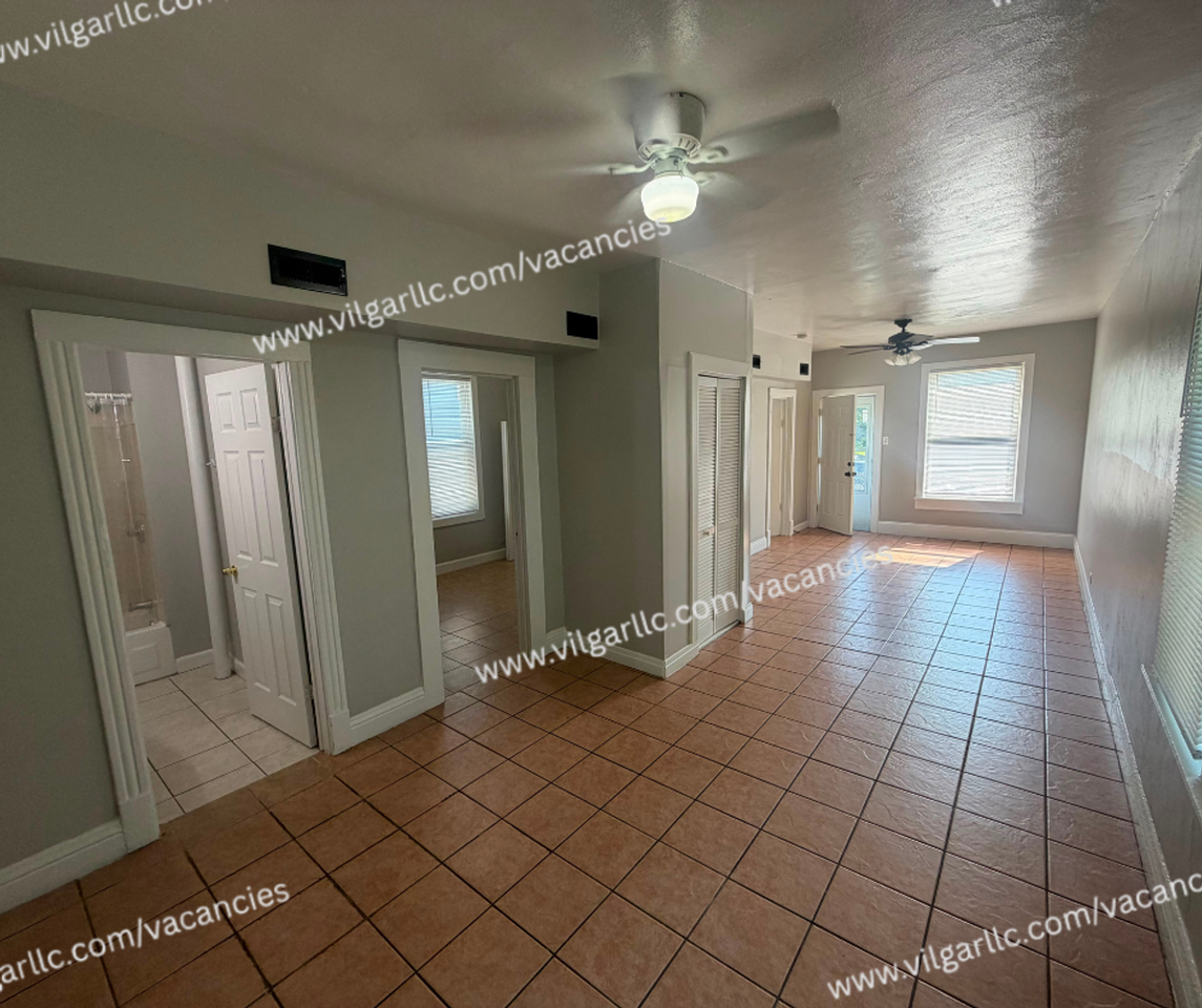 5634 Claude Ave - Photo 7 of 23