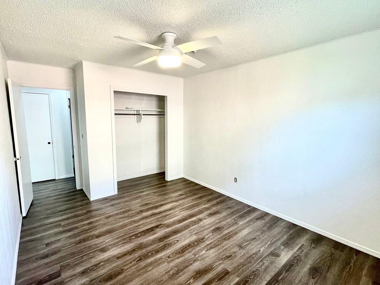 2115 W Emma Ave - Photo 5 of 12
