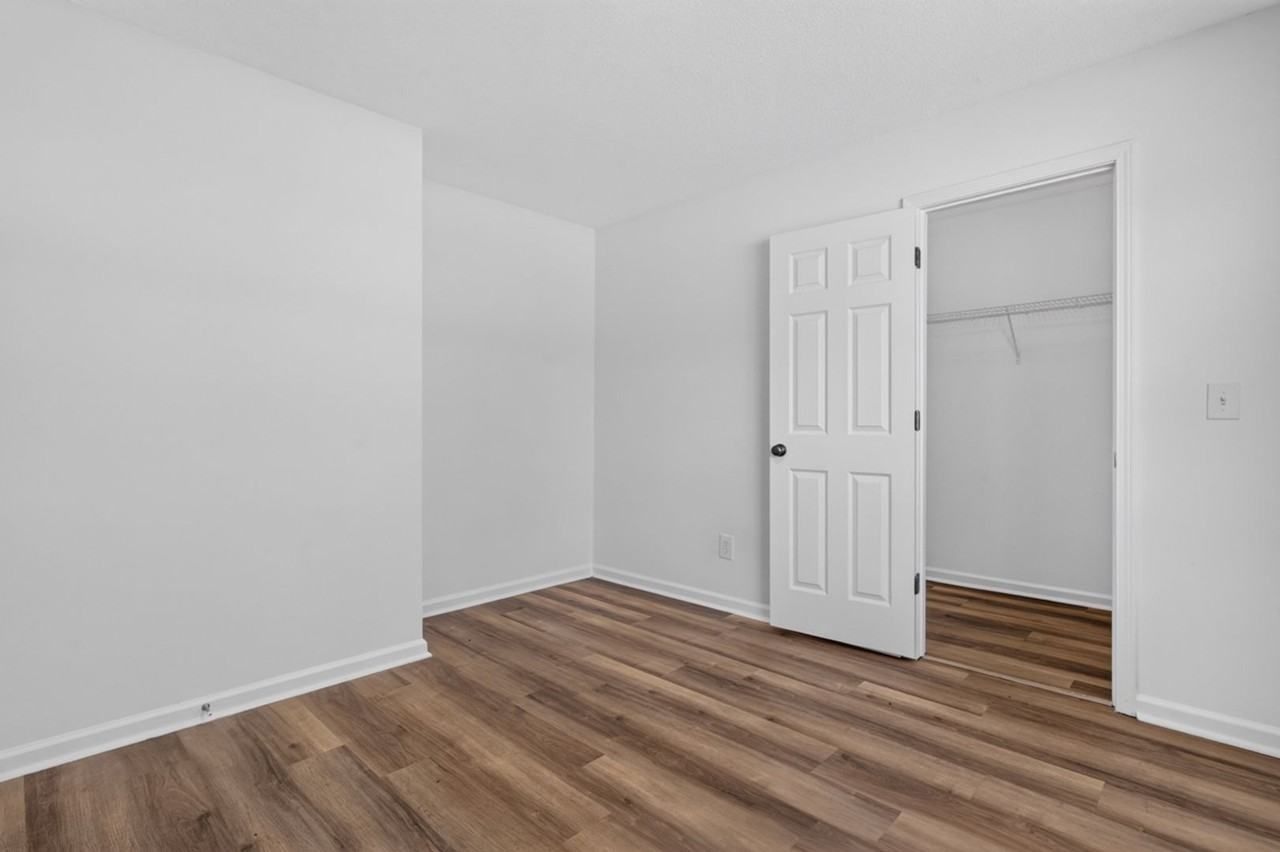 20 Kimpton Dr - Photo 6 of 24