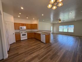 519 W Harvest Ln - Photo 1 of 1