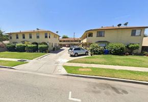 featured image of 4740 E 56th St