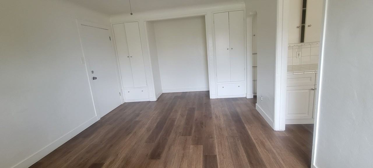 Maywood - Photo 2 of 6