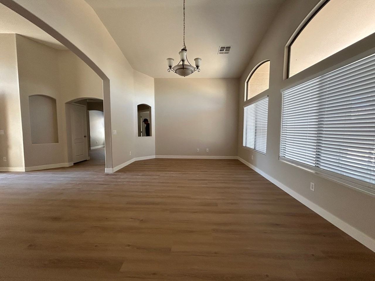 434 E Chicory Pl - Photo 4 of 15