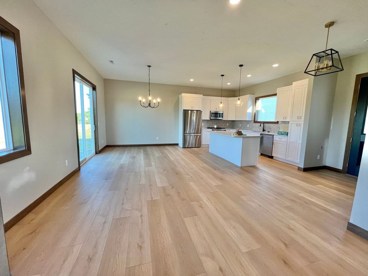5525 W Liberator Cir - Photo 6 of 29