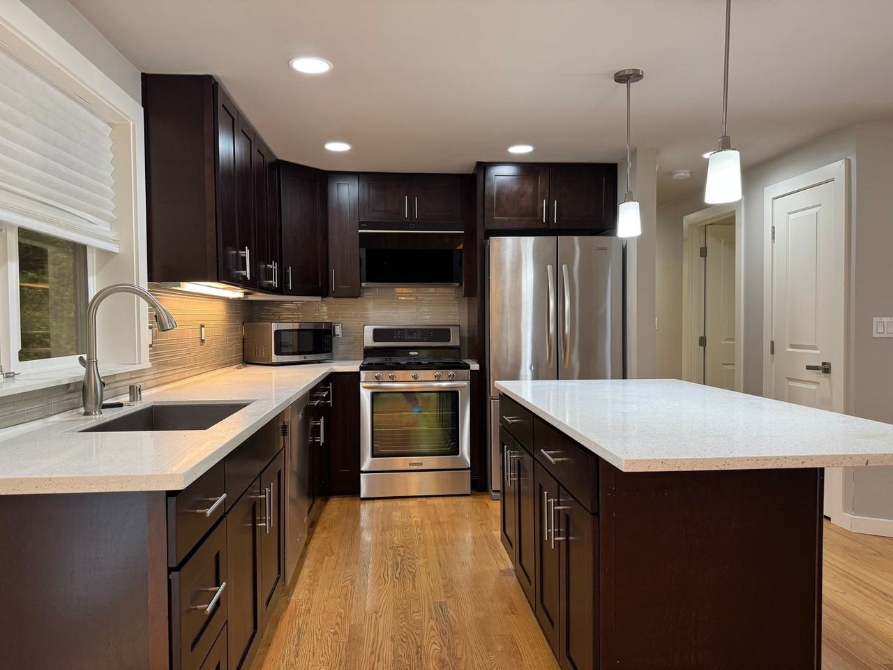 10005 Ne 31st Pl - Photo 4 of 22