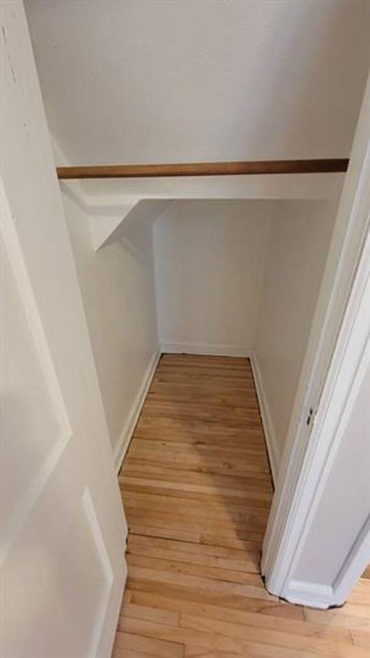 1316 Baxter Ave - Photo 7 of 41