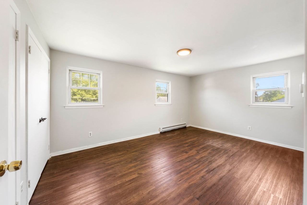 1641 Lenape Rd - Photo 6 of 35
