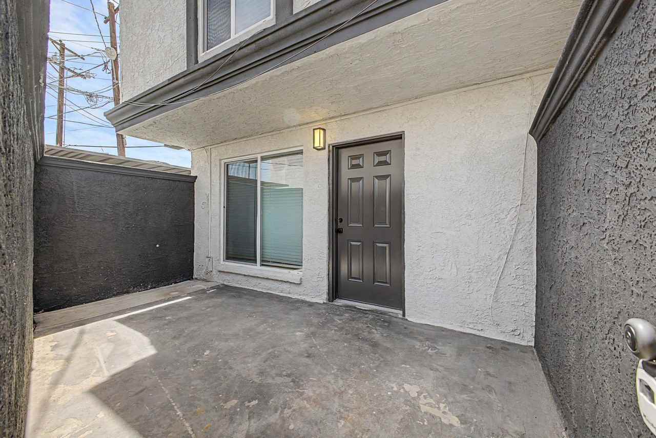 1803 E Concorda Dr #10 - Photo 3 of 29
