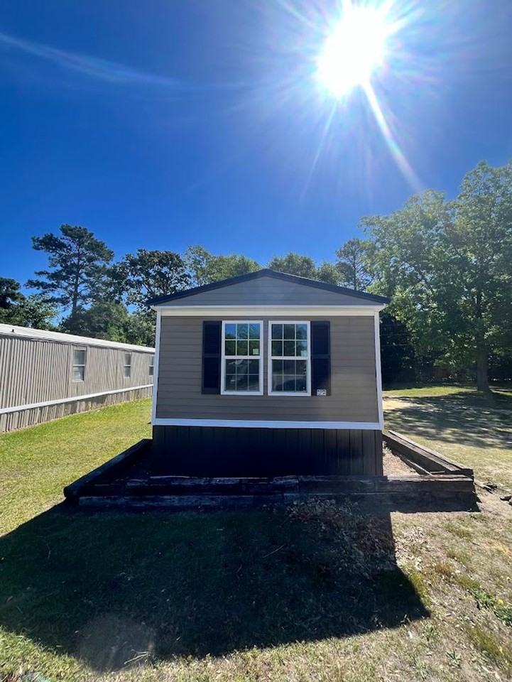 5613 Hardwick Ln - Photo 2 of 31