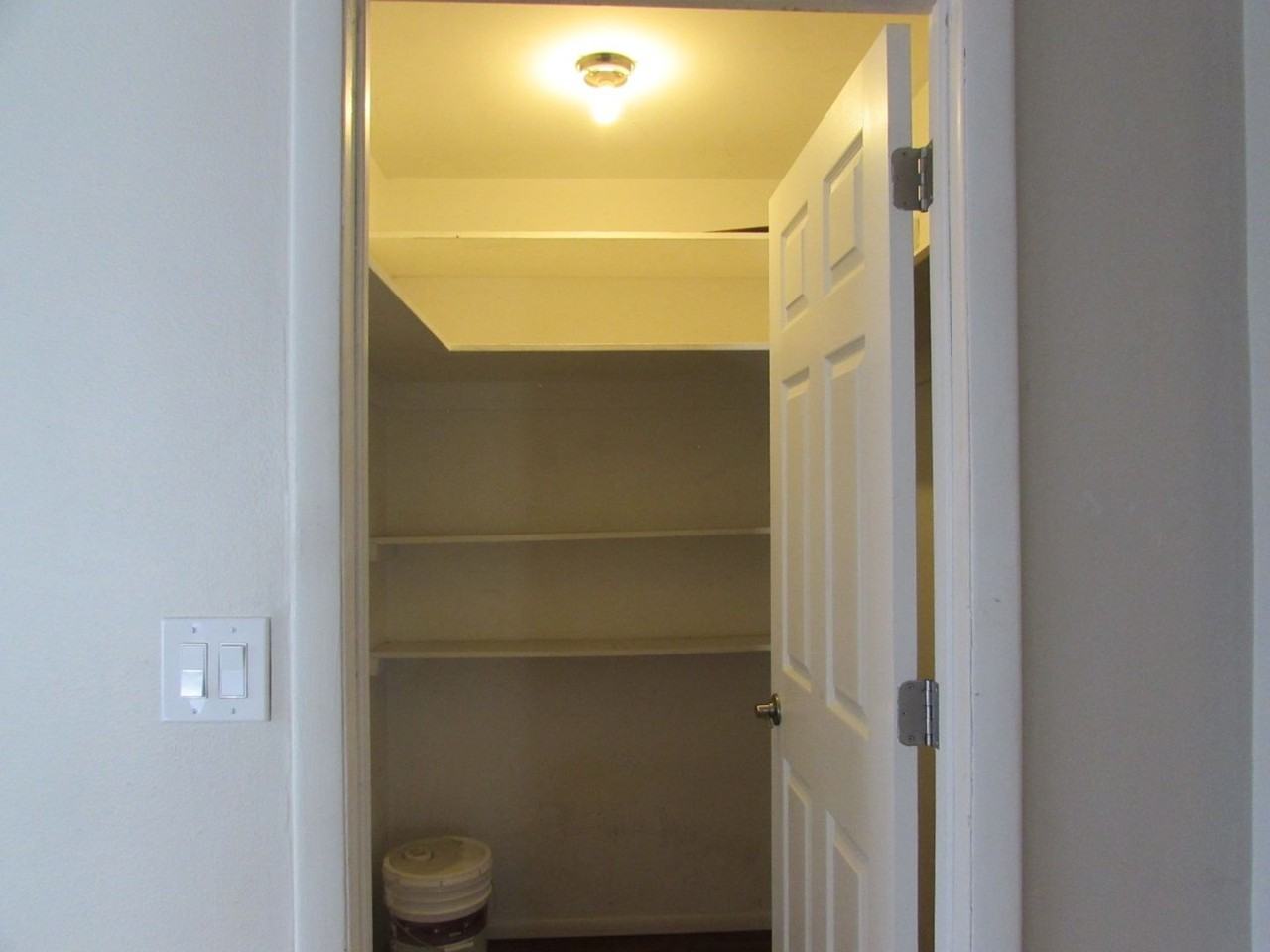 3231 Lakeside Dr #209 - Photo 3 of 12