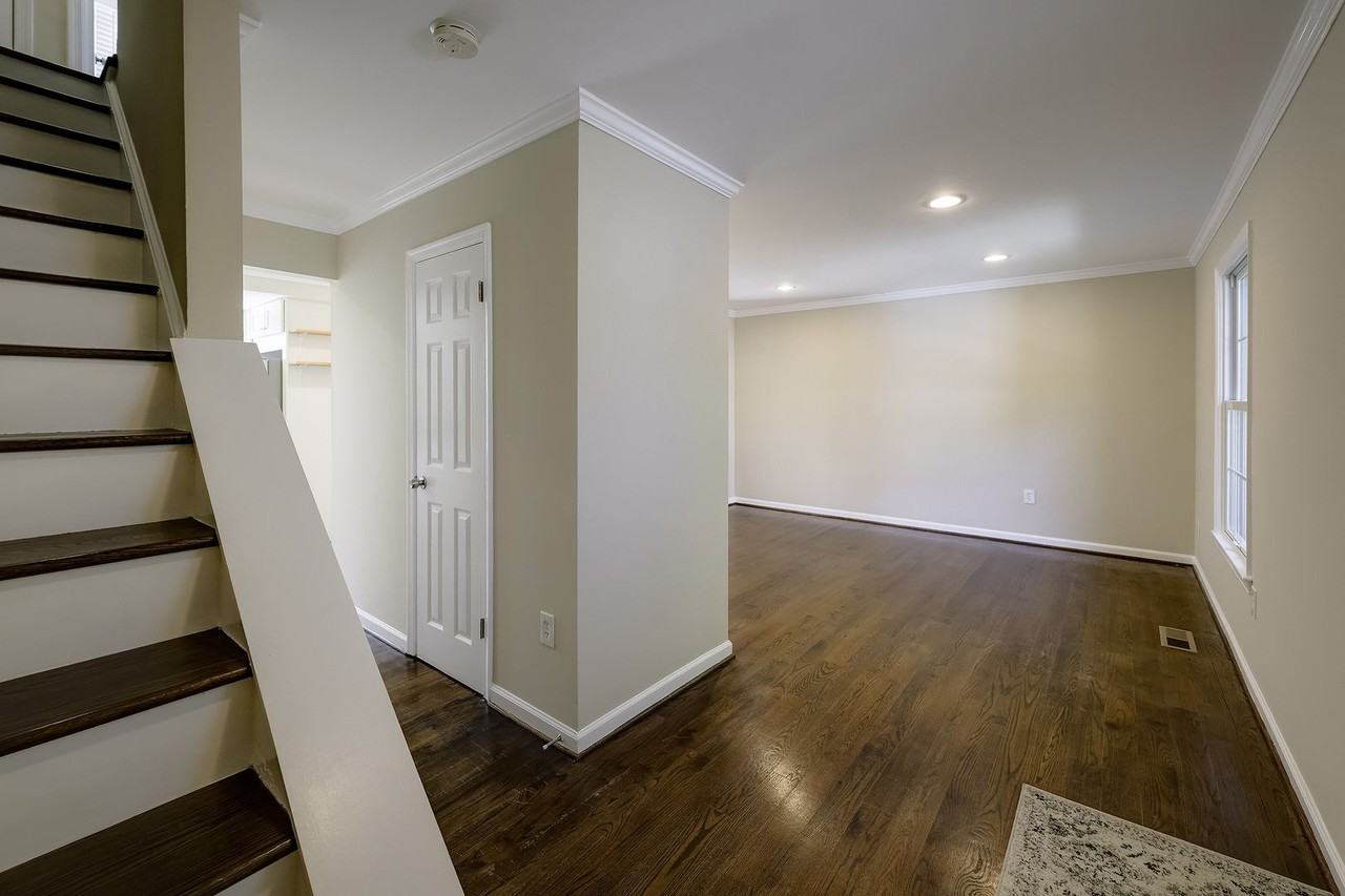 4 Ritchfield Ct - Photo 4 of 42