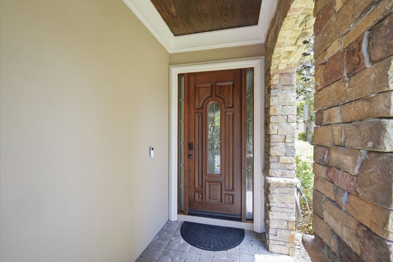 1465 Hillside Landing Dr - Photo 4 of 34