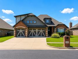 featured image of 12908 Treemont Ln