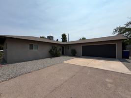 featured image of 2908 Dakota St Ne