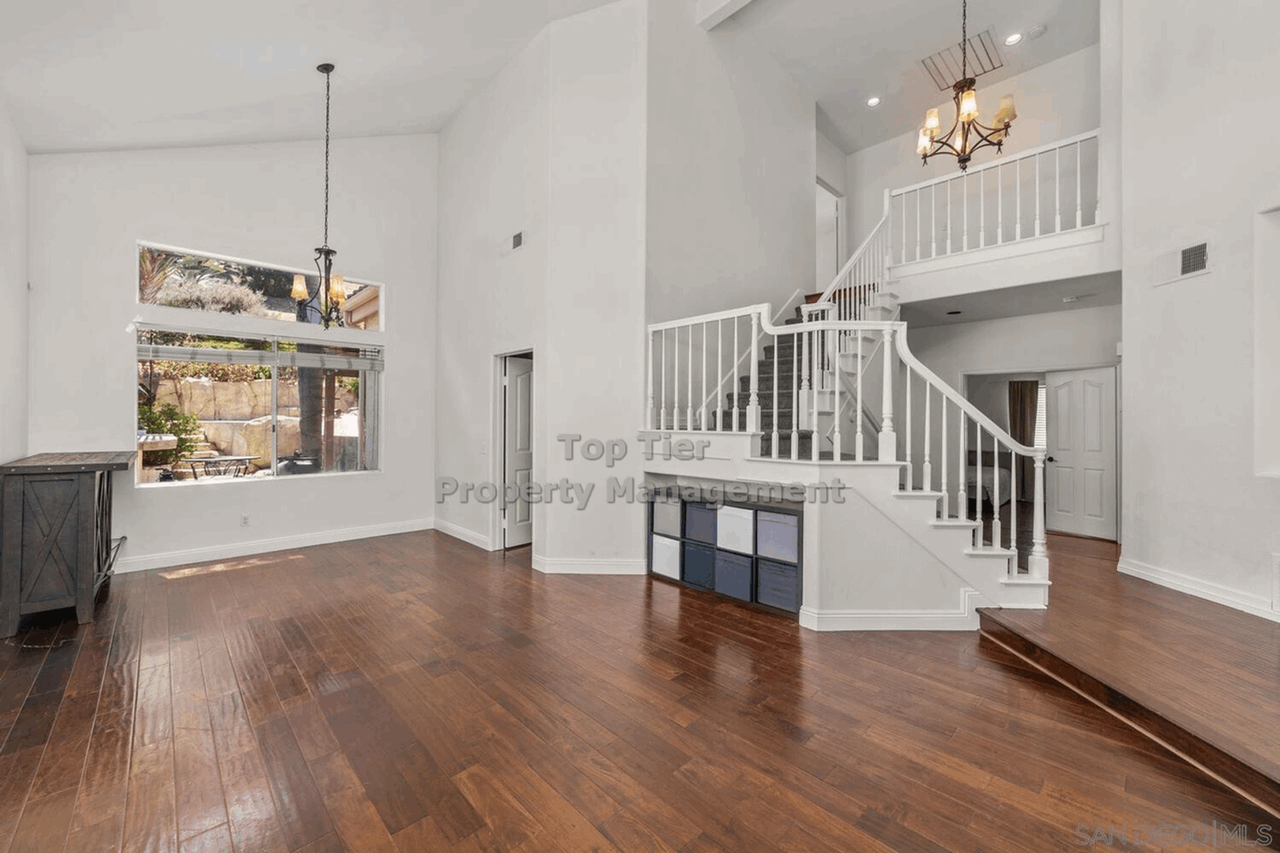 1690 Mountain Pass Cir - Photo 6 of 17
