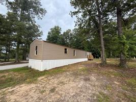 featured image of 198 Painter Rd Ne