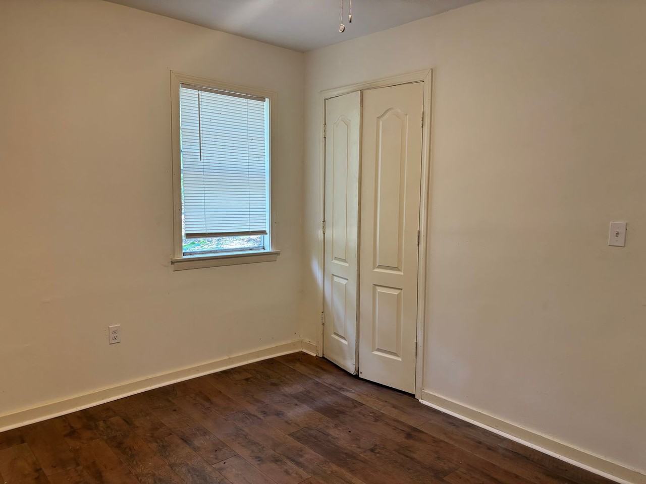 410 Oneida Ave - Photo 6 of 7