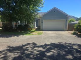 1995 Nw Highland Ave - Photo 1 of 1