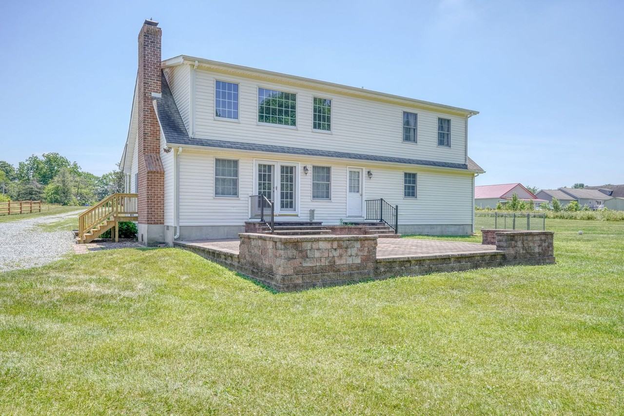 259 Blackbird Forest Rd - Photo 3 of 37