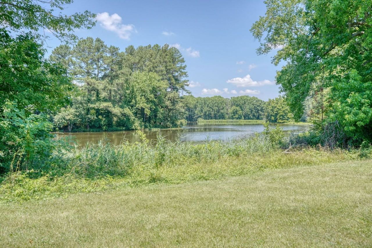 259 Blackbird Forest Rd - Photo 6 of 37