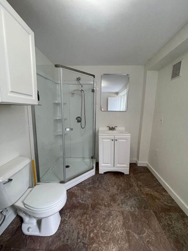 67 Carson Ave - Photo 6 of 19