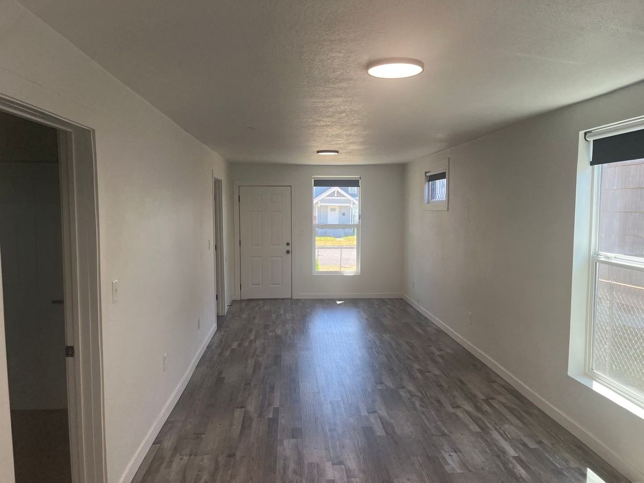 6004 S Lawrence St - Photo 5 of 16