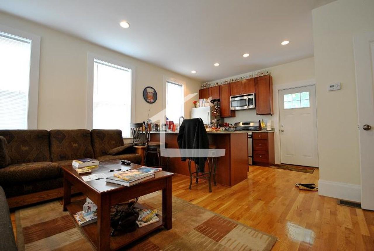 12 Larose Pl - Photo 3 of 18