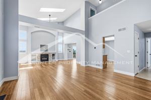 featured image of 333 Sanders Cir