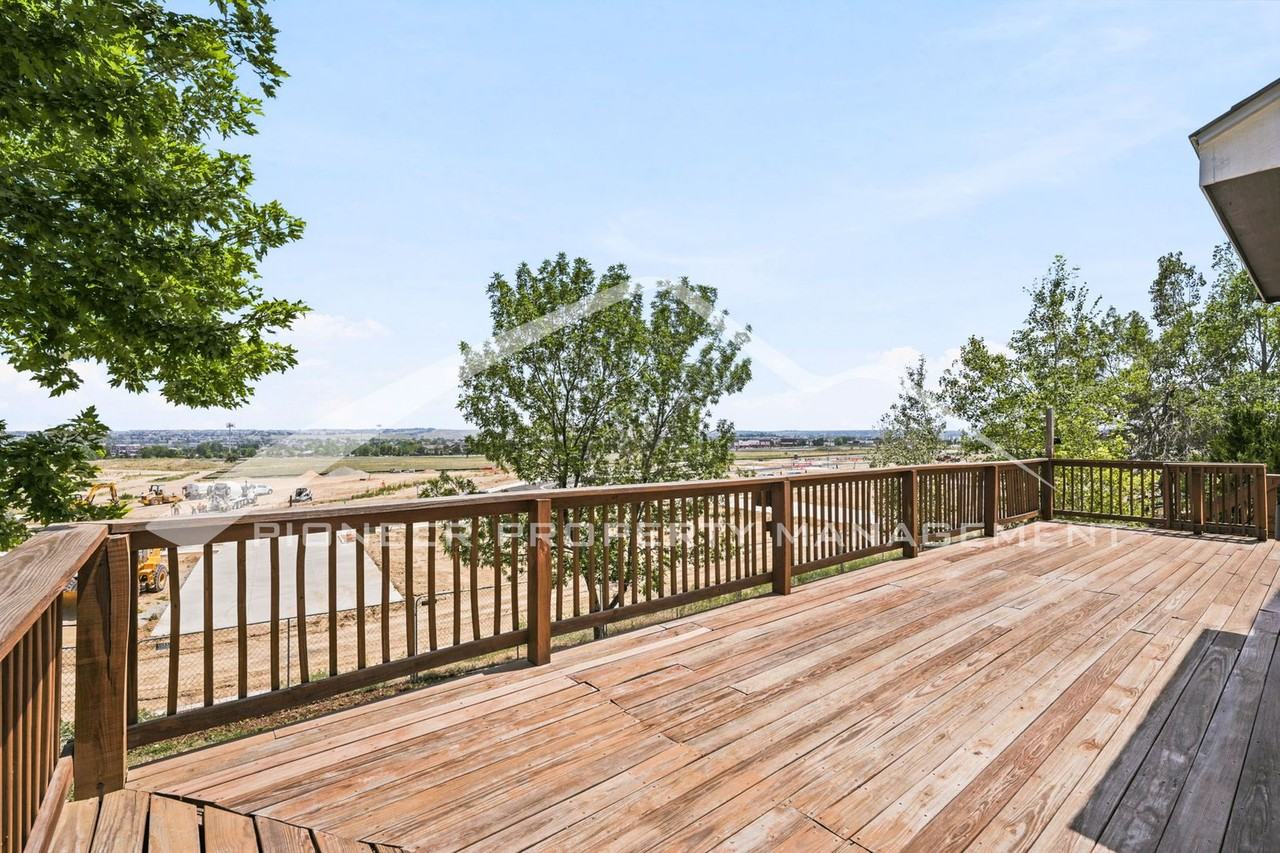 333 Sanders Cir - Photo 6 of 26