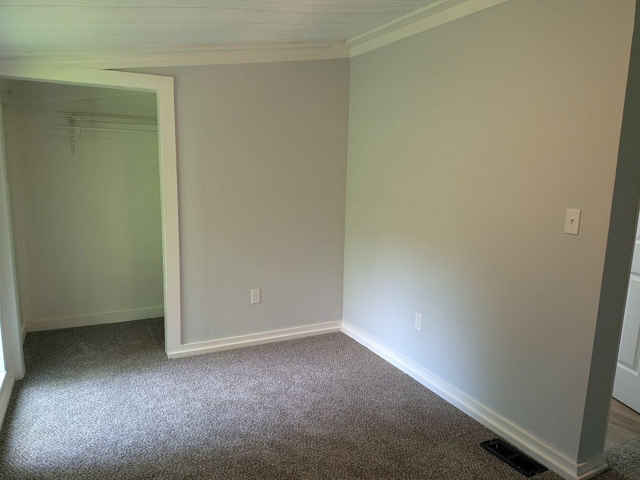 906 N 7th St - Photo 3 of 37